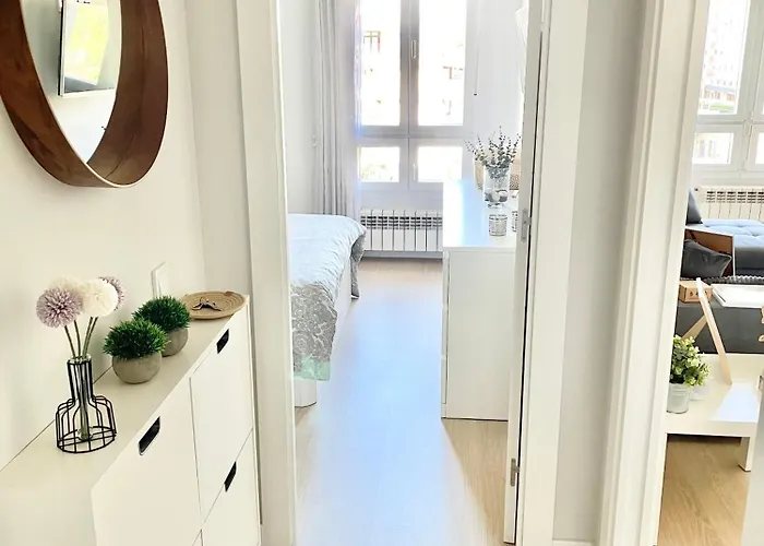 El Mirador De Viesques. Piscina Y Parking Privado! شقة