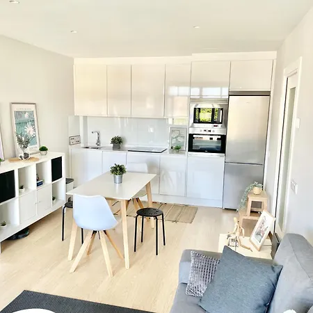 Διαμέρισμα El Mirador De Viesques. Piscina Y Parking Privado! Χιχόν