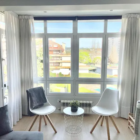 El Mirador De Viesques. Piscina Y Parking Privado! Χιχόν