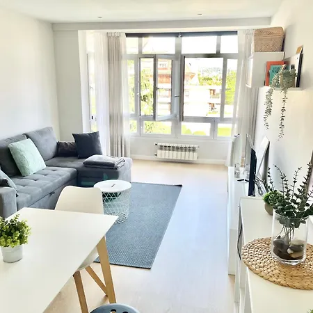 El Mirador De Viesques. Piscina Y Parking Privado! * Χιχόν